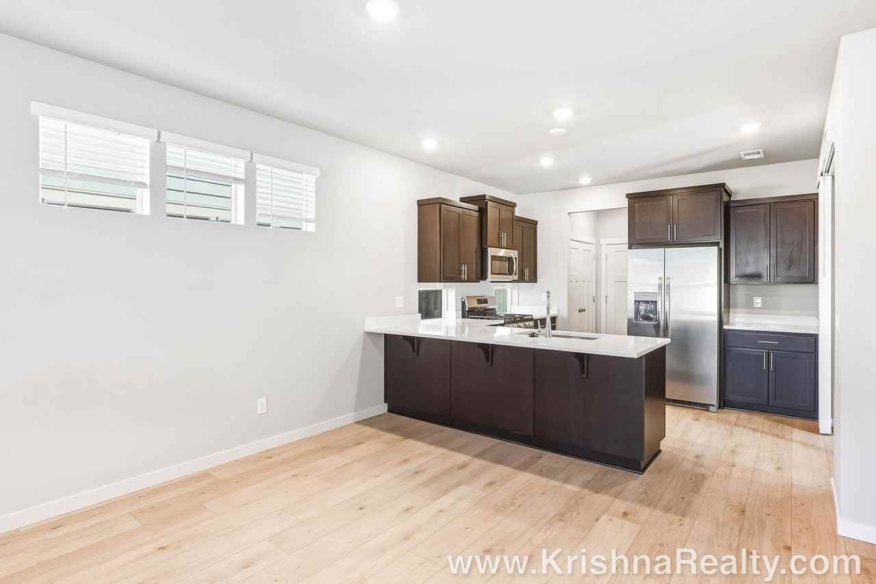 7344 Se Madrone St - Photo 7 of 31