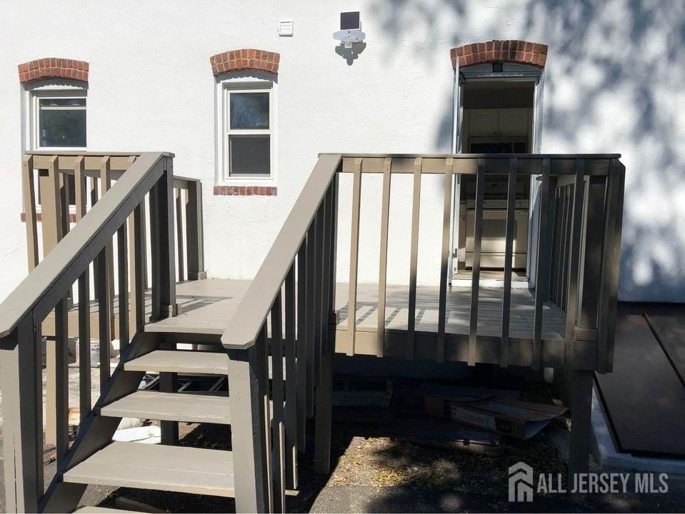 148 Main St - Photo 3 of 11