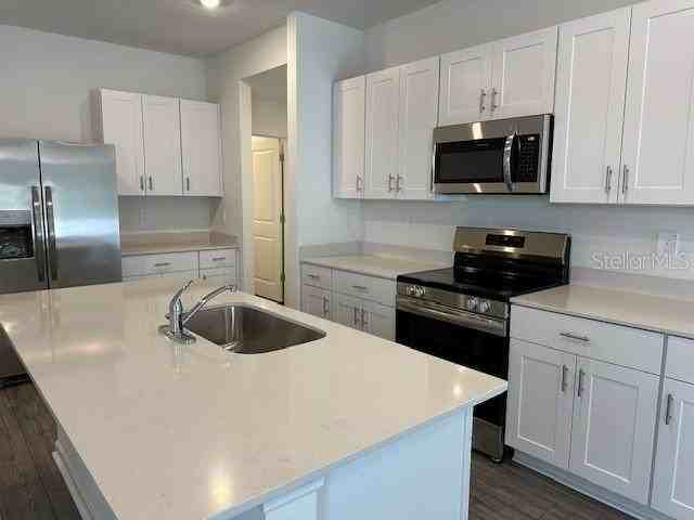 1353 Nw 48th Ter - Photo 2 of 23