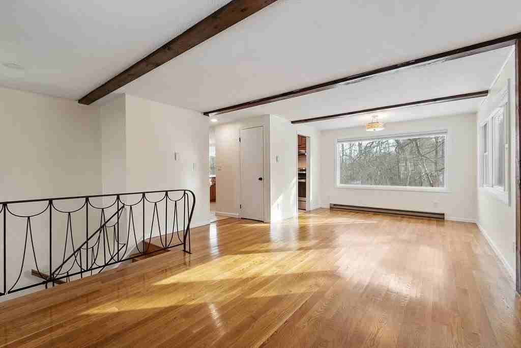 9 West Rd - Photo 5 of 37