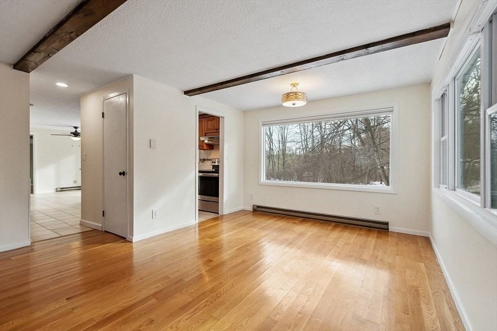 9 West Rd - Photo 6 of 37