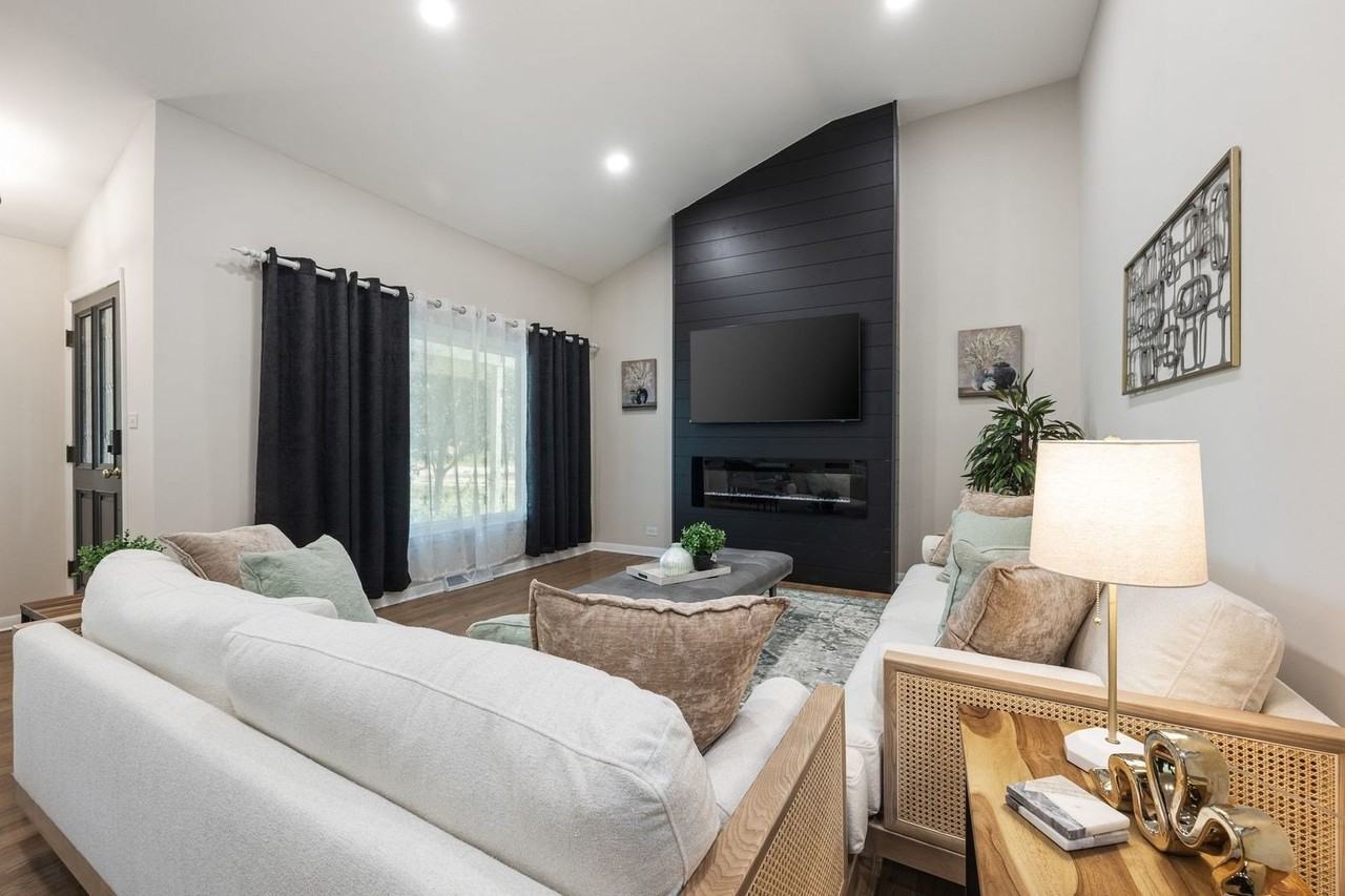 12548 S Major Ave Unit 1d #1D - Photo 6 of 42