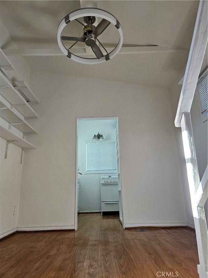 2547 Hermosa Ave #2547-1-2 - Photo 5 of 15