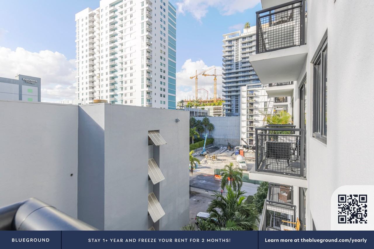 221 Sw 12th St #136 - Photo 7 of 27