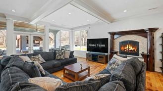 171 Greendale Ln - Photo 1 of 1