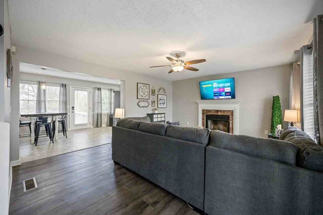 23 Magnolia Ct Ne #1234826P - Photo 5 of 30