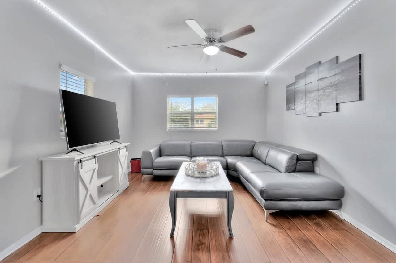 1905 W Saint Louis St #1324835P - Photo 3 of 39