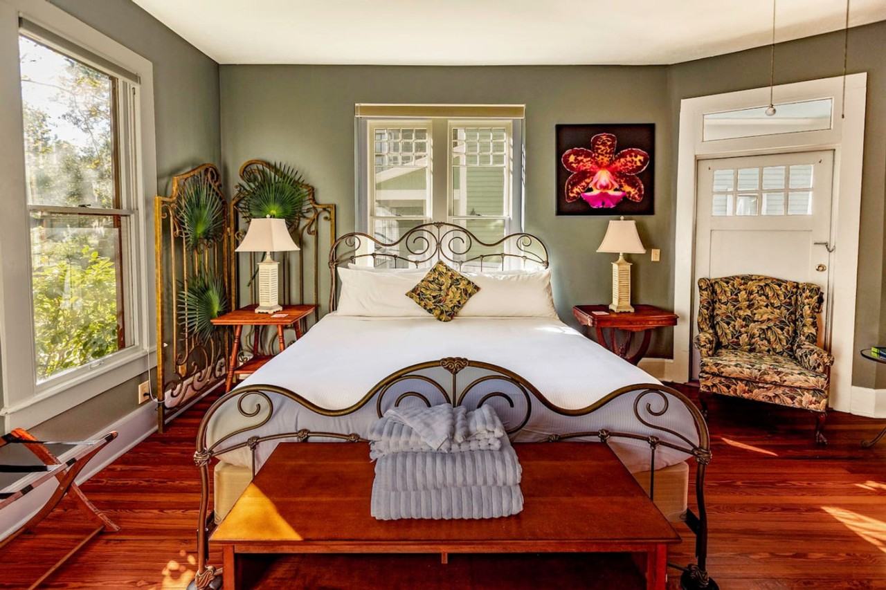 205 Se 7th St #1359090P - Photo 3 of 12