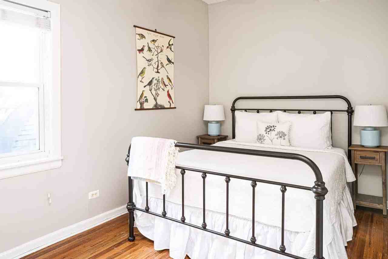 628 W Schubert Ave #1360119P - Photo 5 of 13