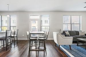 featured image of 235 S Delaware St