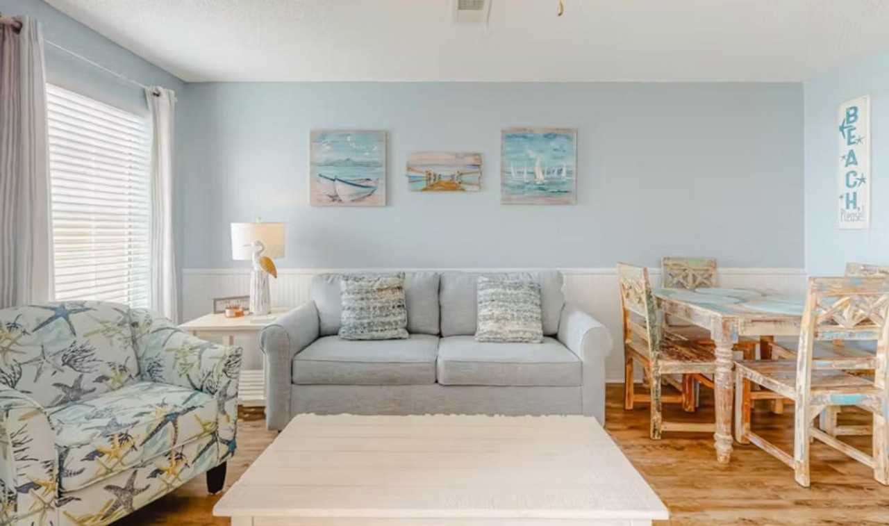 572 E Beach Blvd #1372727P - Photo 2 of 30