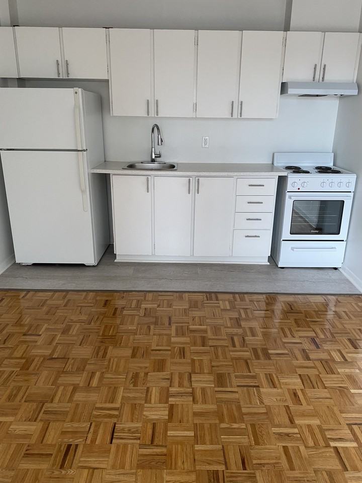 330 Chapel Street - Photo 2 of 3