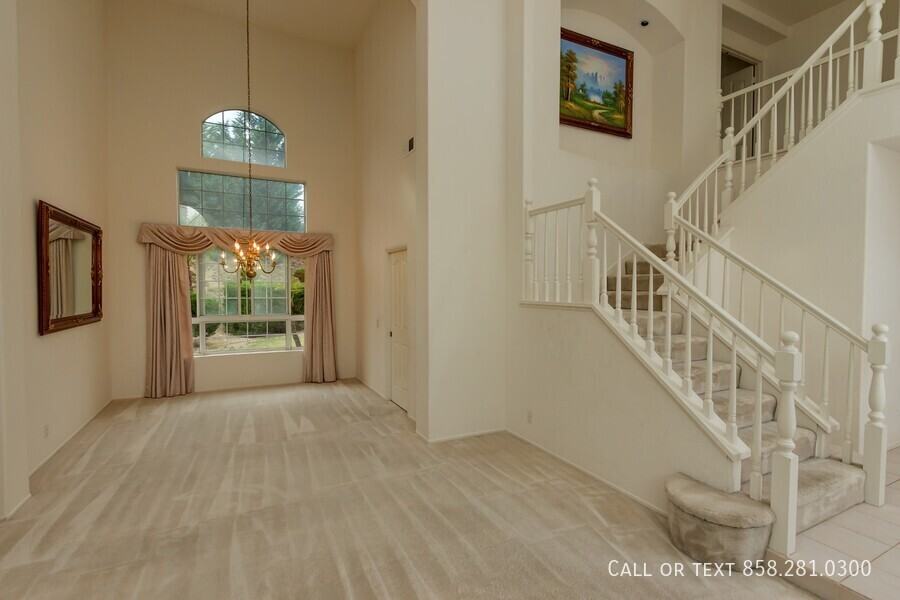 8238 Guppy Ct - Photo 2 of 17