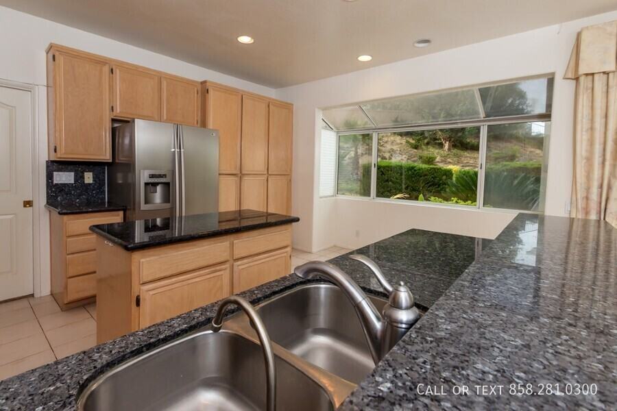 8238 Guppy Ct - Photo 7 of 17