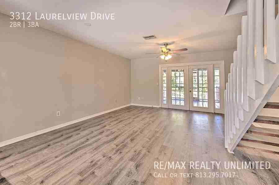 3312 Laurel View Dr - Photo 3 of 41