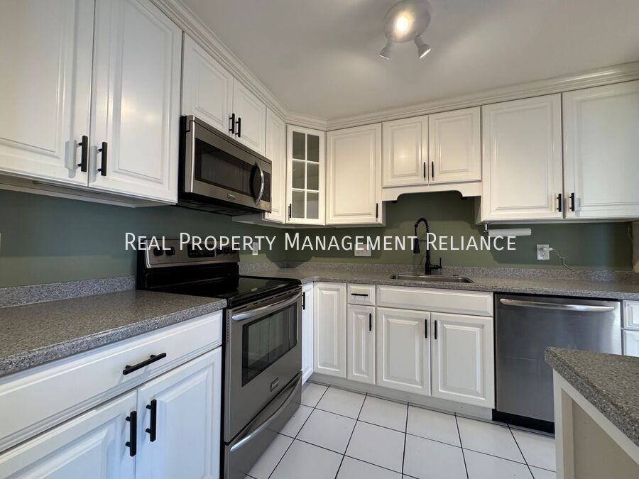 20 Central St #404 - Photo 4 of 18