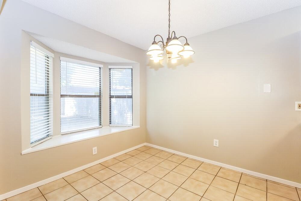 6214 Lotus Dr - Photo 4 of 16