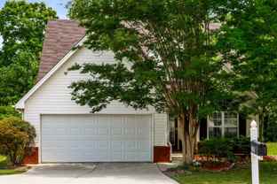 300 Kentshire Pl - Photo 1 of 1