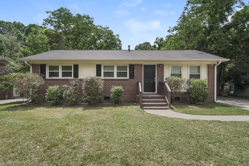 4700 Hidden Valley Rd