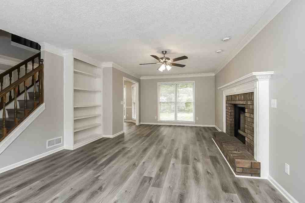 2151 Shillings Chase Dr Nw - Photo 5 of 17