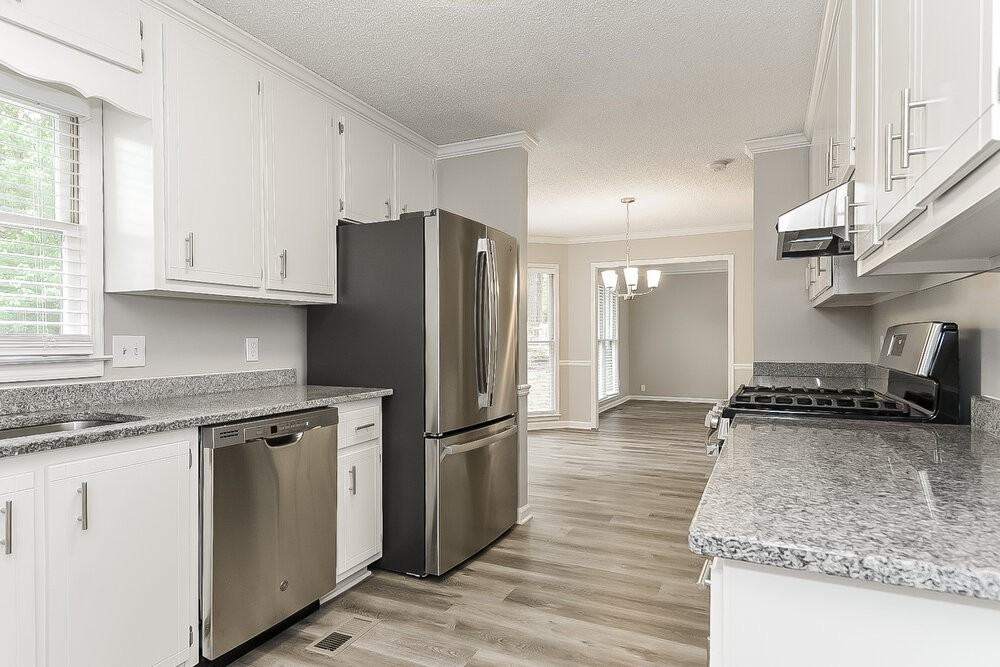 2151 Shillings Chase Dr Nw - Photo 7 of 17