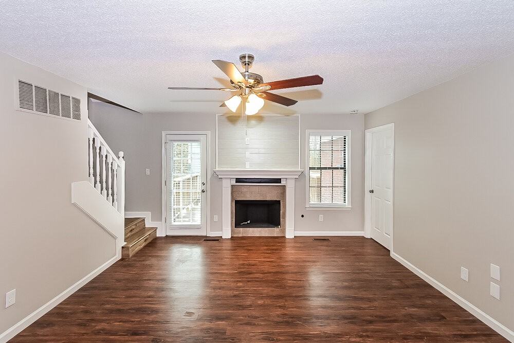 4000 Windermere Dr - Photo 4 of 16