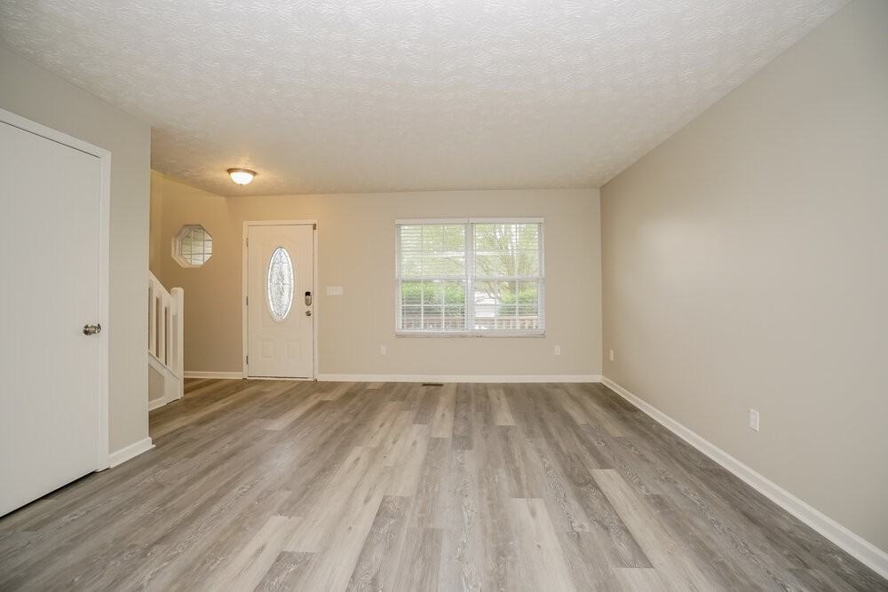 4341 Bear Lake Trl - Photo 5 of 18