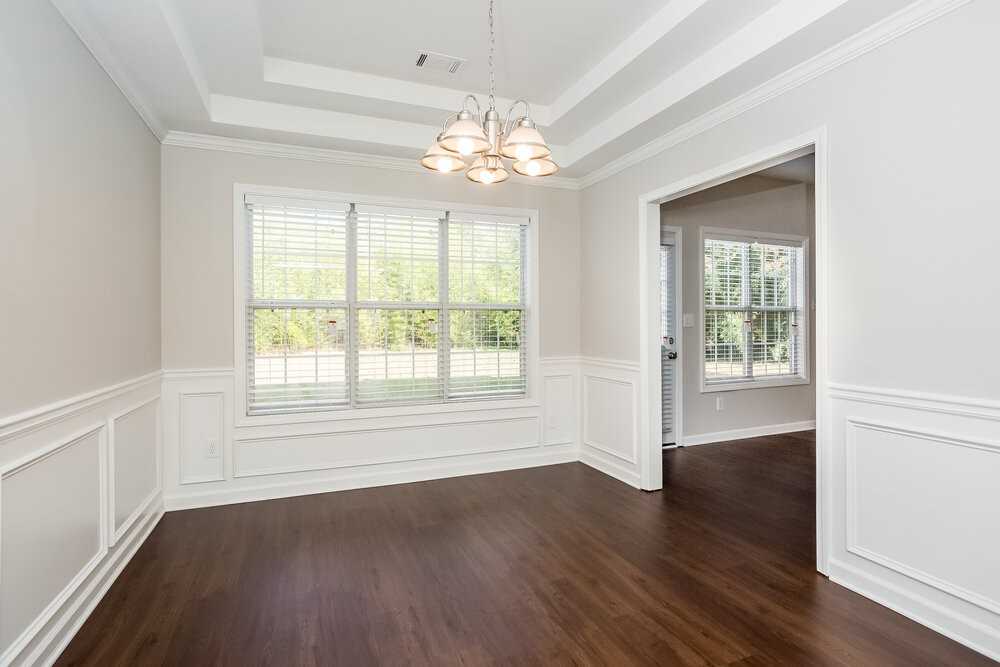 5175 Yellow Pine Dr - Photo 5 of 15