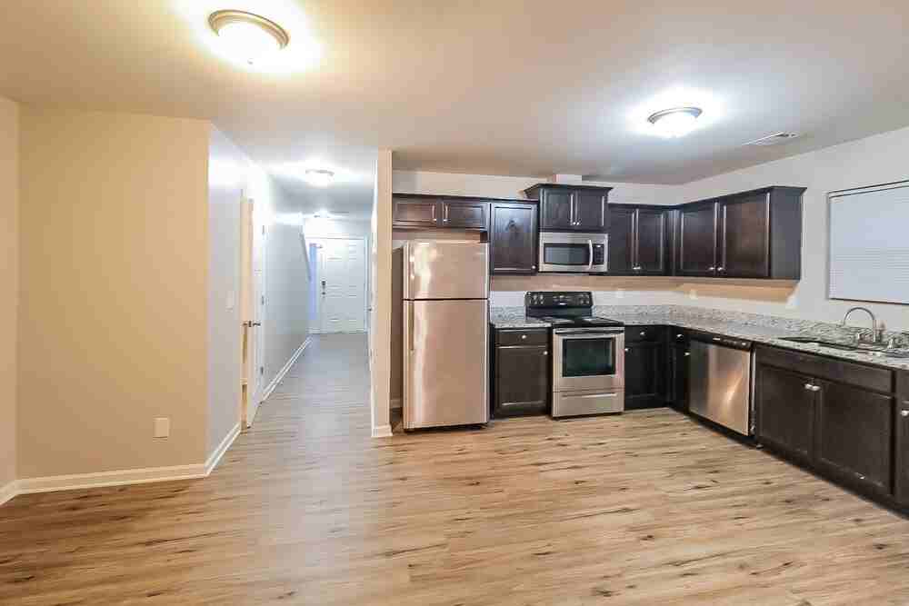 6374 Avery St Sw - Photo 5 of 17