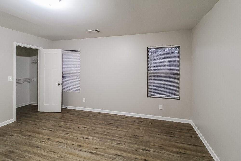 6374 Avery St Sw - Photo 7 of 17