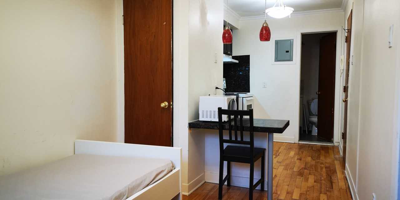 3617 Rue Sainte-Famille #04 - Photo 2 of 5