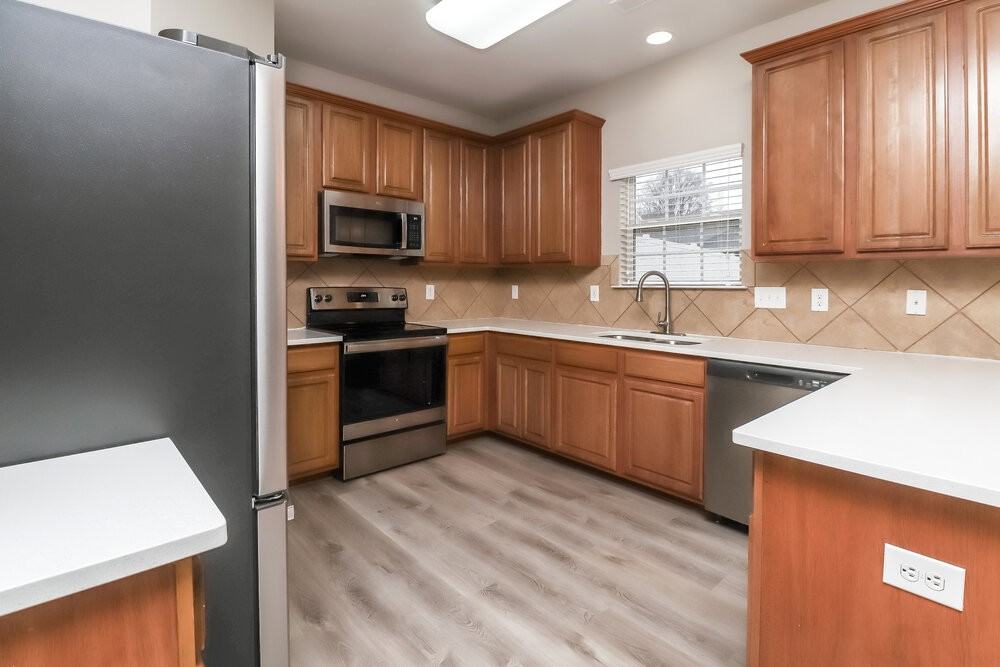 418 Whitewater Way Nw - Photo 7 of 19