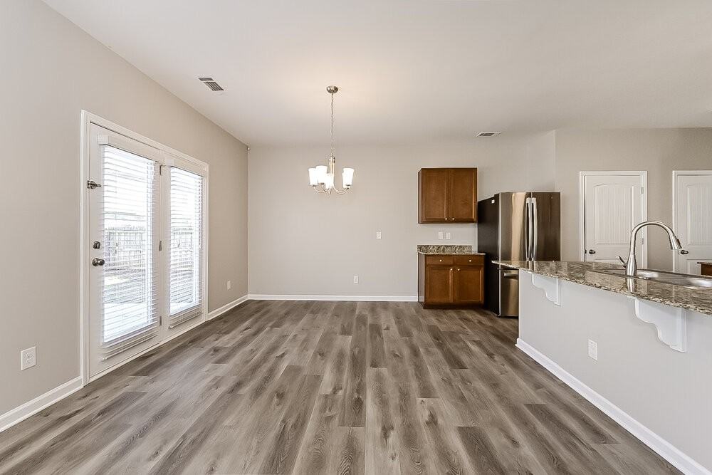 2901 S Hills - Photo 6 of 17