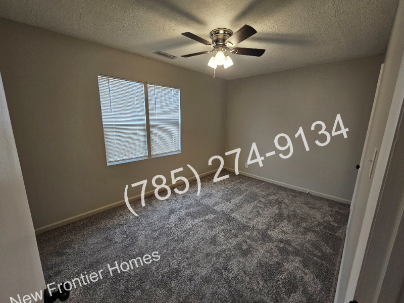 1333 Ponca Ave - Photo 7 of 14