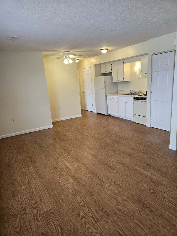 27 Scioto Dr #I - Photo 2 of 10