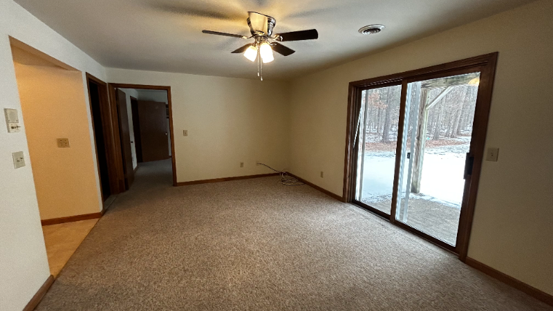 916 Kings Rd #203 - Photo 5 of 16