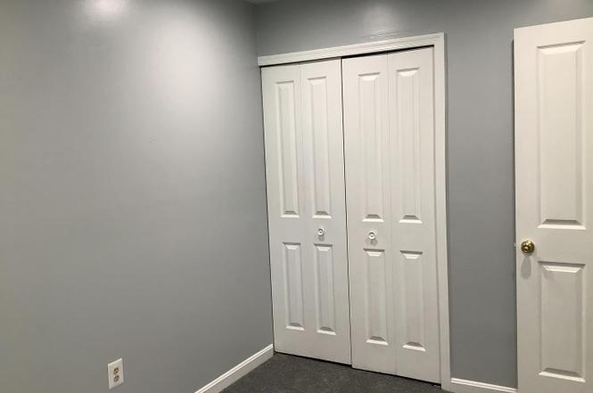 659 Realm Ct W - Photo 6 of 20