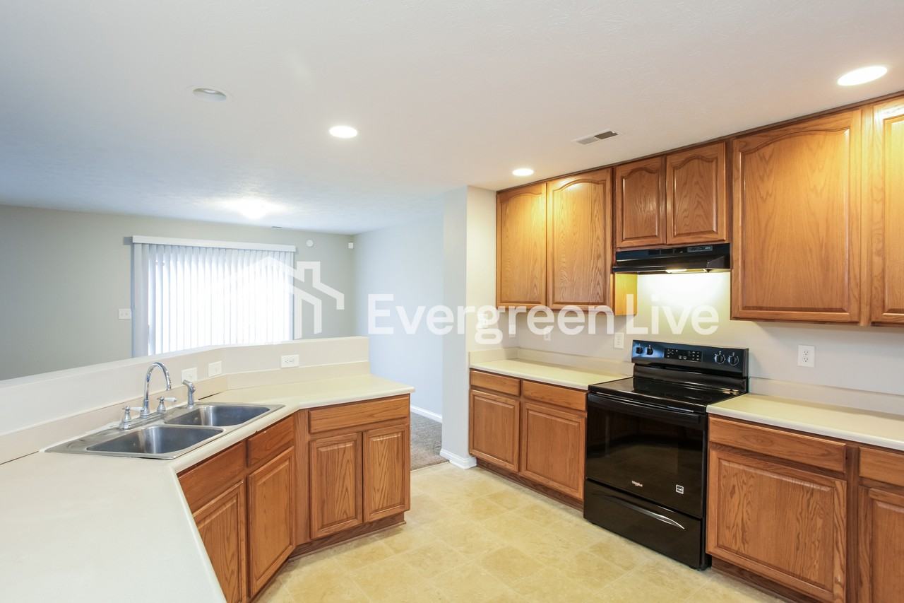 3940 Planewood Dr - Photo 6 of 15