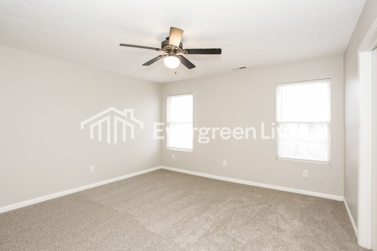 3940 Planewood Dr - Photo 7 of 15