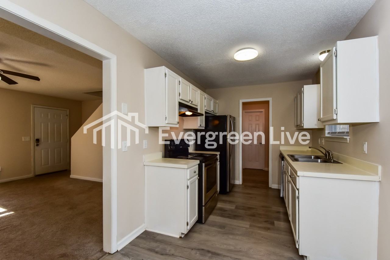 14 Garrington Ct - Photo 2 of 15