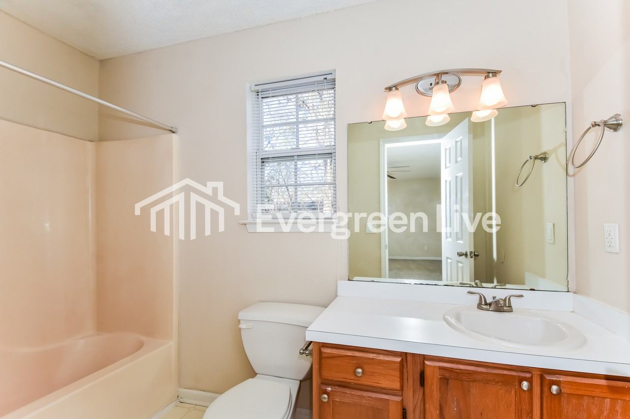 14 Garrington Ct - Photo 5 of 15