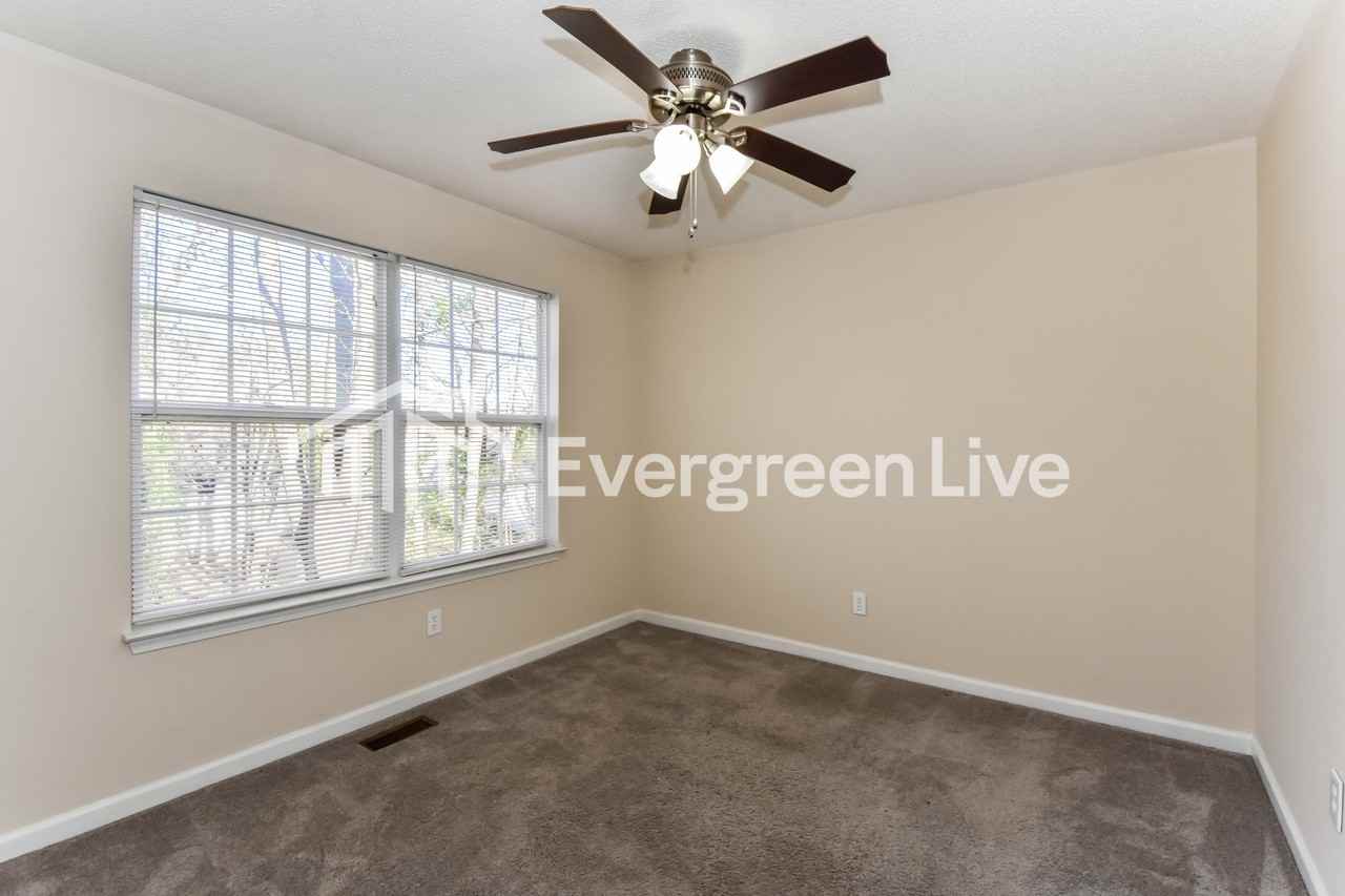 14 Garrington Ct - Photo 6 of 15