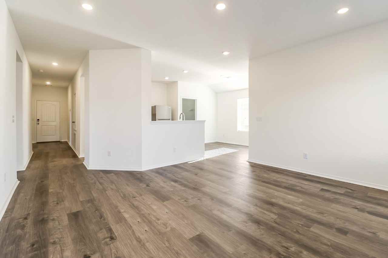 47 Ten Point Ln - Photo 4 of 15