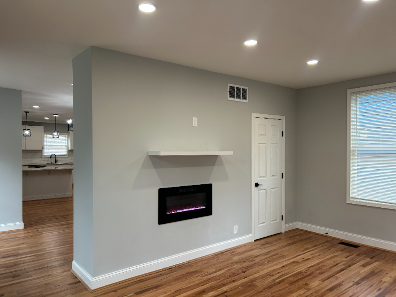 127 Meridian St - Photo 2 of 20