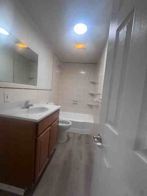 5031 Huron St - Photo 6 of 8