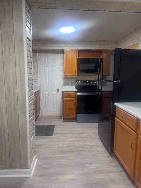 5031 Huron St - Photo 7 of 8