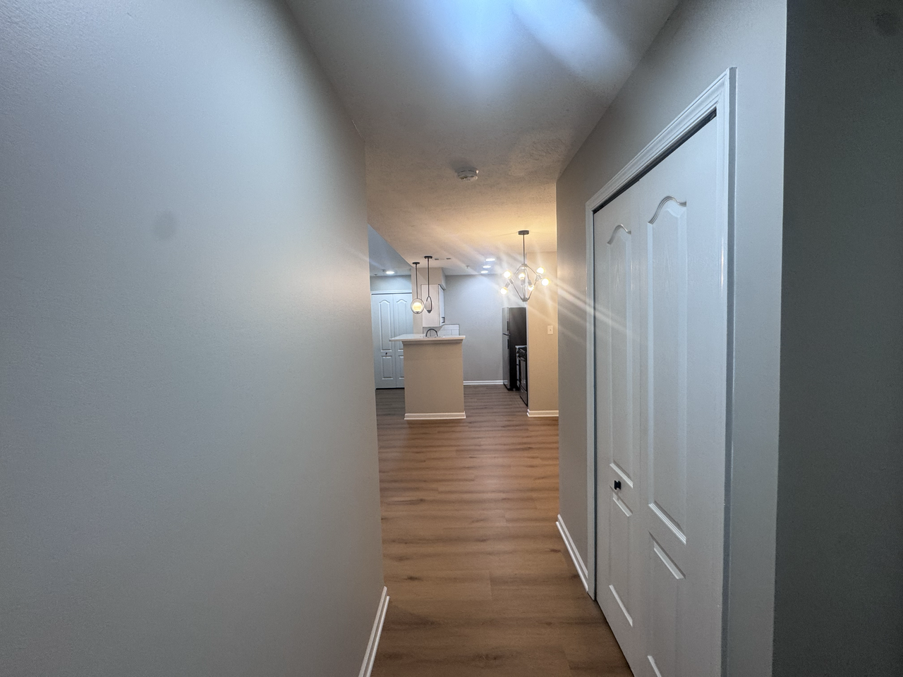 8931 Town Center Cir - Photo 7 of 16