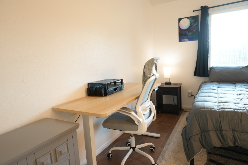 804 Sylvia Ln - Photo 5 of 9