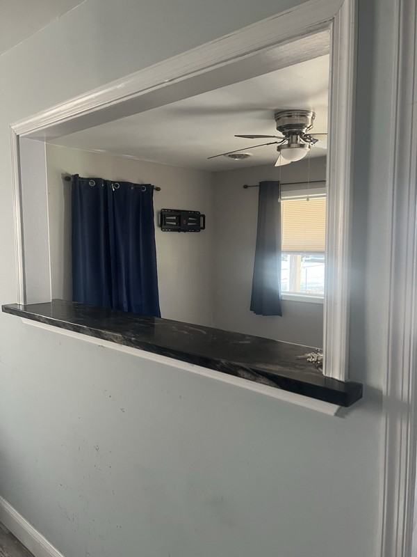 1108 Bancroft Ave - Photo 5 of 22