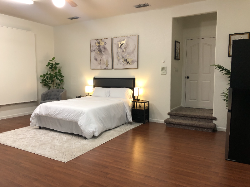 8408 Arrowroot Cir - Photo 3 of 10